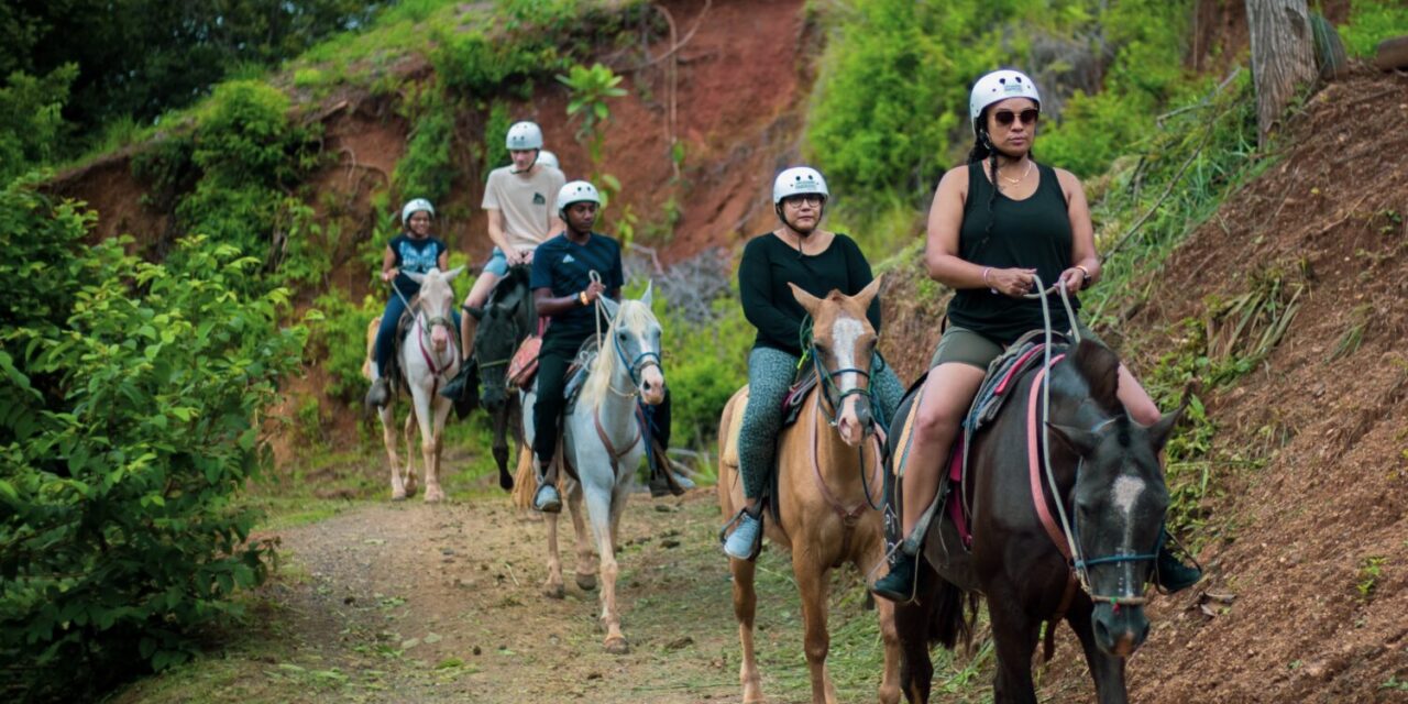 Package 5: Zip Line + Horseback Riding + Waterfalls — tour & adventure in Costa Rica